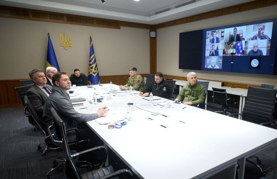 Україна і США провели новий раунд переговорів про гарантії безпеки: деталі Україна і США провели новий раунд переговорів про гарантії безпеки: деталі